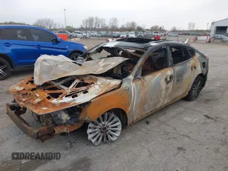 2017 Kia Cadenza Premium z VIN KNALC4J18H5036467, wystawiony jako IAAI lot #39302671 z przebiegiem Nie podano mil oraz . Historia ofert i sprzedaży dostępna na DreamBid. Obrazek 6.