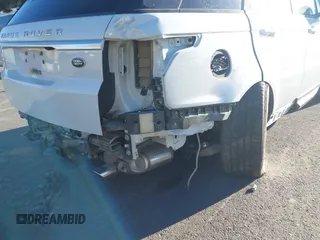 2016 Land Rover Range Rover Sport HSE z VIN SALWR2VF7GA567330, wystawiony jako IAAI lot #41058742 z przebiegiem 27 088 mil mil oraz . Historia ofert i sprzedaży dostępna na DreamBid. Obrazek 18.