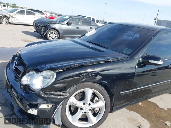 2006 Mercedes-Benz C Sport with VIN WDBRF52H46E021580, listed as a IAAI auction lot 41843935 with 78,991 mi miles. Bid and sale history available at carsss.com. Image 6.