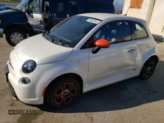 2018 FIAT 500e z VIN 3C3CFFGE3JT465087, wystawiony jako Copart lot #75343744 z przebiegiem 22 850 mil mil oraz Szkoda całkowita • Salvage title. Historia ofert i sprzedaży dostępna na DreamBid. Obrazek 1.