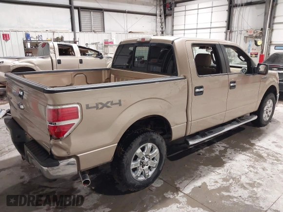 2014 Ford F-150 XL with VIN 1FTFW1EF9EKF69470, listed as a IAAI auction lot 41949077 with 195,933 mi miles. Bid and sale history available at carsss.com. Image 4.