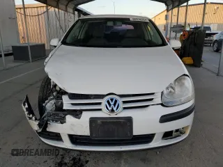2008 Volkswagen Rabbit S with VIN WVWBB71K68W135990, listed as a Copart auction lot 86978264 with 183,766 mi miles and Salvage Title. Bid and sale history available at carsss.com. Image 5.