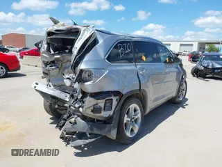 2015 Toyota Highlander Limited with VIN 5TDYKRFH6FS071711, listed as a IAAI auction lot 39736443 with 120,495 mi miles and . Bid and sale history available at DreamBid. Image 4.