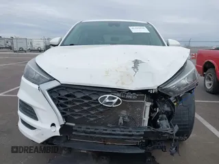 2020 Hyundai Tucson SE with VIN KM8J2CA41LU213551, listed as a IAAI auction lot 41393918 with 68,142 mi miles. Bid and sale history available at carsss.com. Image 13.