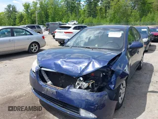 2009 Hyundai Elantra SE z VIN KMHDU46D39U818296, wystawiony jako IAAI lot #42335479 z przebiegiem 160 913 mil mil oraz . Historia ofert i sprzedaży dostępna na DreamBid. Obrazek 6.