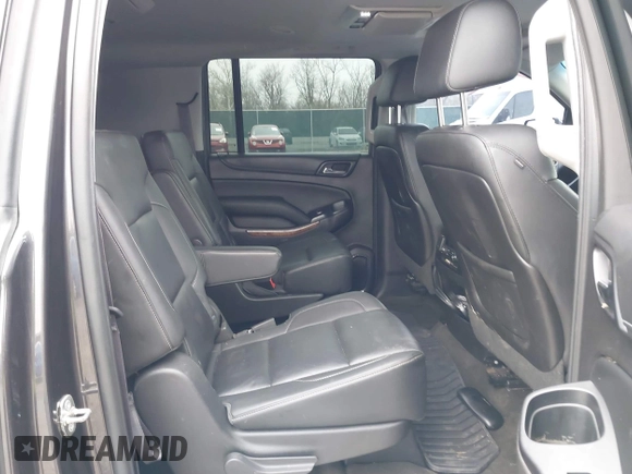 2015 Chevrolet Suburban LTZ with VIN 1GNSKKKC4FR712965, listed as a IAAI auction lot 41928053 with 188,571 mi miles. Bid and sale history available at carsss.com. Image 8.
