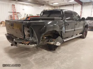 2011 GMC Sierra 1500 SLE with VIN 3GTP1VE08BG100816, listed as a IAAI auction lot 41768212 with 249,109 mi miles. Bid and sale history available at carsss.com. Image 4.