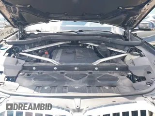 2019 BMW X5 xDrive40i with VIN 5UXCR6C59KLL23735, listed as a IAAI auction lot 41999791 with 31,072 mi miles. Bid and sale history available at carsss.com. Image 10.
