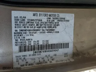 2004 Mercury Grand Marquis GS with VIN 2MEFM74W44X659047, listed as a Copart auction lot 75977484 with 194,834 mi miles and Non Repairable. Bid and sale history available at carsss.com. Image 12.
