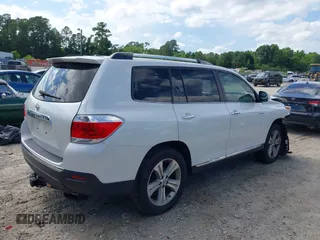 2013 Toyota Highlander Limited with VIN 5TDYK3EH0DS095515, listed as a IAAI auction lot 42251154 with 99,026 mi miles and . Bid and sale history available at DreamBid. Image 4.