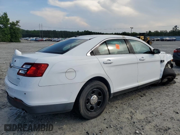 2015 Ford Police Interceptor with VIN 1FAHP2MT4FG203865, listed as a Copart auction lot 57017075 with 140,953 mi miles and Clean title. Bid and sale history available at DreamBid. Image 3.