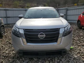 2023 Nissan Pathfinder SV z VIN 5N1DR3BC8PC243303, wystawiony jako Copart lot #45817675 z przebiegiem 48 288 mil mil oraz Szkoda całkowita • Salvage title. Historia ofert i sprzedaży dostępna na DreamBid. Obrazek 5.