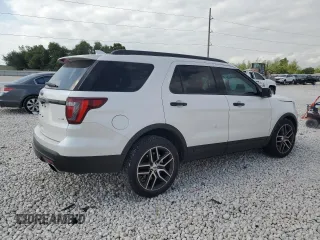 2017 Ford Explorer Sport z VIN 1FM5K8GT2HGC53978, wystawiony jako Copart lot #53263645 z przebiegiem 133 881 mil mil oraz Szkoda całkowita • Salvage title. Historia ofert i sprzedaży dostępna na DreamBid. Obrazek 3.