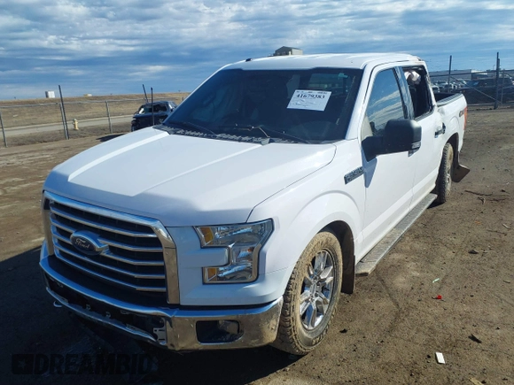 2015 Ford F-150 XLT with VIN 1FTEW1EF8FKE35305, listed as a IAAI auction lot 41679383 with 153,901 mi miles. Bid and sale history available at carsss.com. Image 18.