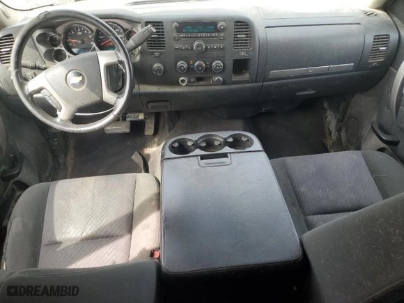 2010 Chevrolet Silverado 1500 LT with VIN 1GCSKSE30AZ249669, listed as a Copart auction lot 49001445 with 233,604 mi miles and Salvage Title. Bid and sale history available at carsss.com. Image 8.