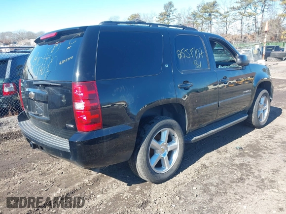 2008 Chevrolet Tahoe LTZ with VIN 1GNFK13088J168021, listed as a IAAI auction lot 41604583 with Not provided miles and . Bid and sale history available at DreamBid. Image 4.