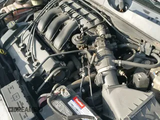 2001 Ford Taurus SE z VIN 1FAFP58S41A173689, wystawiony jako IAAI lot #43349354 z przebiegiem 137 350 mil mil oraz . Historia ofert i sprzedaży dostępna na DreamBid. Obrazek 13.