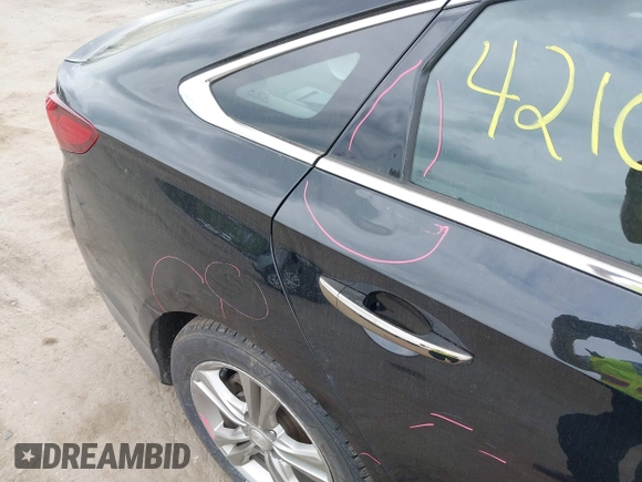 2018 Hyundai Sonata Sport with VIN 5NPE34AF0JH710477, listed as a IAAI auction lot 42104684 with 158,260 mi miles and . Bid and sale history available at carsss.com. Image 20.