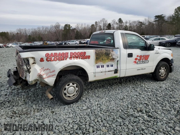 2013 Ford F-150 XL with VIN 1FTMF1CM7DKE41350, listed as a Copart auction lot 47526385 with 210,727 mi miles and Salvage Title. Bid and sale history available at carsss.com. Image 3.