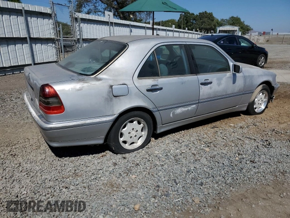 1998 Mercedes-Benz C 230/260/280/320 with VIN WDBHA23G6WA610121, listed as a Copart auction lot 68589184 with 134,147 mi miles and Salvage Title. Bid and sale history available at carsss.com. Image 3.