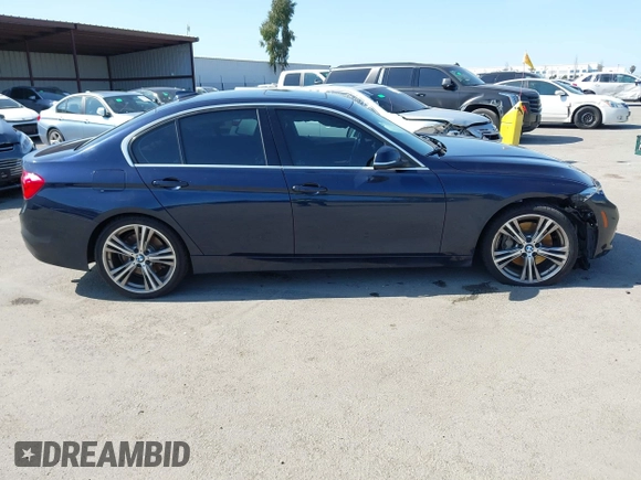 2017 BMW 3 Series 340i with VIN WBA8B3G34HNU36490, listed as a IAAI auction lot 41990840 with Not Provided miles and . Bid and sale history available at carsss.com. Image 13.