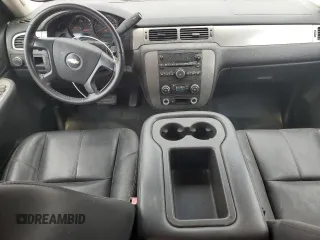2007 Chevrolet Suburban LTZ with VIN 1GNFC16097R423736, listed as a Copart auction lot 59462805 with 124,276 mi miles and Salvage title. Bid and sale history available at DreamBid. Image 8.