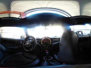 2014 MINI Hardtop S z VIN WMWXM7C50ET731680, wystawiony jako IAAI lot #41691317 z przebiegiem 47 205 mil mil oraz . Historia ofert i sprzedaży dostępna na DreamBid. Obrazek 18.