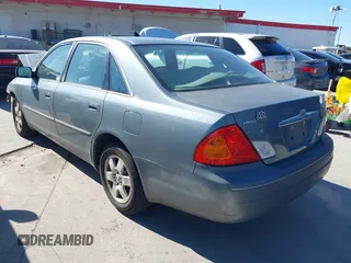 2002 Toyota Avalon XL with VIN 4T1BF28B22U264899, listed as a IAAI auction lot 41731728 with 122,004 mi miles and . Bid and sale history available at DreamBid. Image 3.