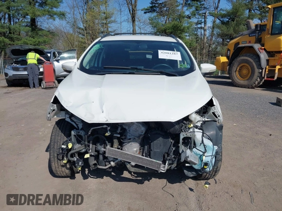 2018 Ford EcoSport SE with VIN MAJ3P1TE0JC222498, listed as a IAAI auction lot 42081287 with 111,414 mi miles. Bid and sale history available at carsss.com. Image 13.