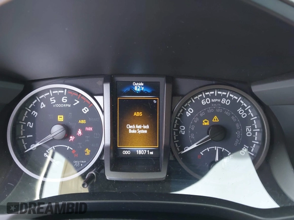 2022 Toyota Tacoma SR with VIN 3TYCZ5AN0NT104300, listed as a IAAI auction lot 42652503 with 18,071 mi miles and . Bid and sale history available at DreamBid. Image 7.