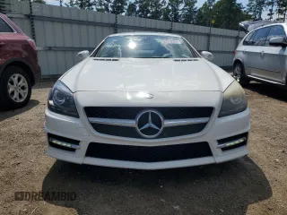 2014 Mercedes-Benz SLK-Class SLK 250 with VIN WDDPK4HA5EF077034, listed as a Copart auction lot 68910504 with 89,894 mi miles and Salvage Title. Bid and sale history available at carsss.com. Image 5.