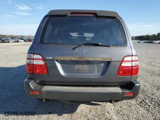2003 Toyota Land Cruiser with VIN JTEHT05J832042982, listed as a Copart auction lot 43735205 with 177,938 mi miles and Clean Title. Bid and sale history available at carsss.com. Image 6.