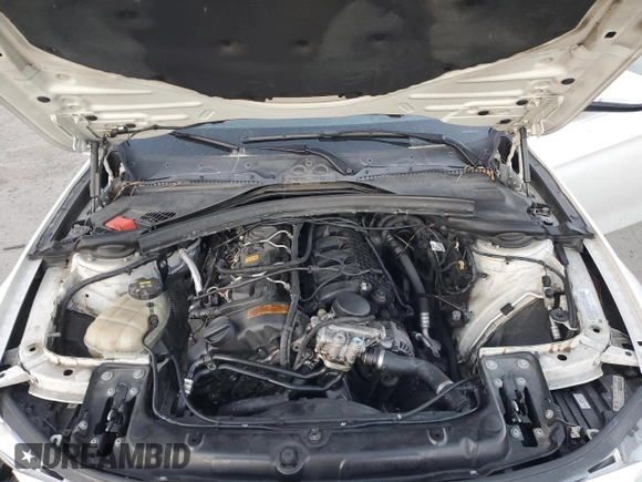 2013 BMW 3 Series 335i with VIN WBA3A9C55DF475553, listed as a Copart auction lot 82293414 with 0 mi miles and Salvage Title. Bid and sale history available at carsss.com. Image 11.