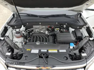 2021 Volkswagen Atlas SEL with VIN 1V2BE2CA8MC221214, listed as a Copart auction lot 68756842 with 19,915 mi miles and . Bid and sale history available at DreamBid. Image 12.