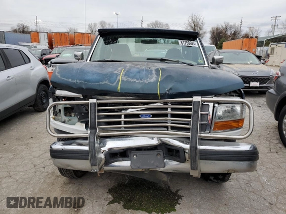 1995 Ford F-250 with VIN 1FTHX26F7SKB48479, listed as a Copart auction lot 81750924 with 309,245 mi miles and Salvage title. Bid and sale history available at DreamBid. Image 5.