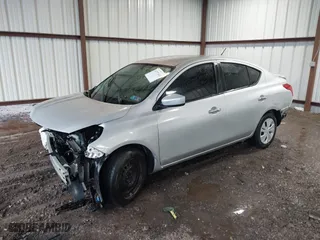 2019 Nissan Versa Sedan SV with VIN 3N1CN7AP3KL880199, listed as a IAAI auction lot 41571655 with 84,561 mi miles. Bid and sale history available at carsss.com. Image 17.