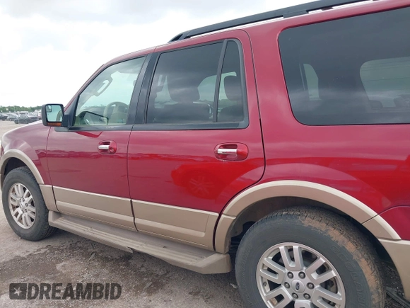 2014 Ford Expedition XLT z VIN 1FMJU1H54EEF05270, wystawiony jako IAAI lot #42129357 z przebiegiem 95 070 mil mil oraz . Historia ofert i sprzedaży dostępna na DreamBid. Obrazek 14.