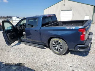 2021 Chevrolet Silverado 1500 RST with VIN 3GCUYEEDXMG236644, listed as a Copart auction lot 48312215 with 41,399 mi miles and Salvage Title. Bid and sale history available at carsss.com. Image 2.