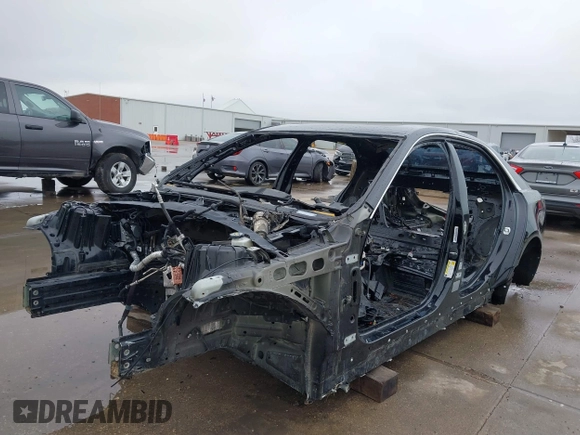 2017 Cadillac CTS-V z VIN 1G6A15S64H0156458, wystawiony jako IAAI lot #41565537 z przebiegiem Nie podano mil oraz . Historia ofert i sprzedaży dostępna na DreamBid. Obrazek 18.