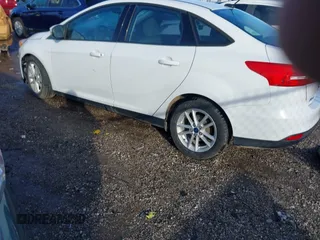 2016 Ford Focus SE with VIN 1FADP3F28GL348103, listed as a IAAI auction lot 41185718 with 69,256 mi miles. Bid and sale history available at carsss.com. Image 14.