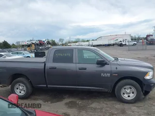 2016 Ram 1500 Tradesman z VIN 1C6RR7ST3GS225175, wystawiony jako IAAI lot #41961672 z przebiegiem 198 673 mil mil oraz . Historia ofert i sprzedaży dostępna na DreamBid. Obrazek 14.