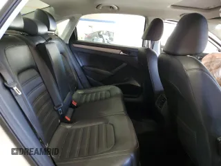 2015 Volkswagen Passat SE with VIN 1VWBS7A36FC005034, listed as a Copart auction lot 47081545 with 147,810 mi miles and Salvage title. Bid and sale history available at DreamBid. Image 11.