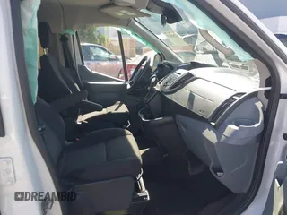 2015 Ford Transit XL z VIN 1FBZX2ZM5FKA97492, wystawiony jako IAAI lot #42018625 z przebiegiem 73 377 mil mil oraz . Historia ofert i sprzedaży dostępna na DreamBid. Obrazek 5.