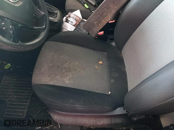 2019 Ram ProMaster City Cargo Tradesman z VIN ZFBHRFAB6K6M61931, wystawiony jako IAAI lot #42570041 z przebiegiem 152 309 mil mil oraz . Historia ofert i sprzedaży dostępna na DreamBid. Obrazek 4.