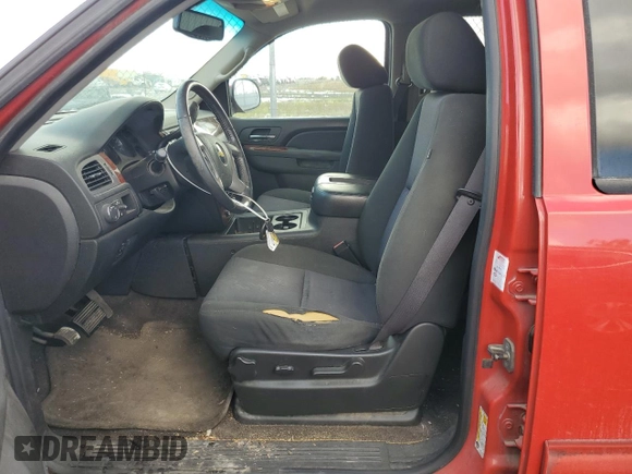 2011 Chevrolet Avalanche LS with VIN 3GNMCEE05BG151002, listed as a Copart auction lot 84742434 with 238,454 mi miles and Salvage Title. Bid and sale history available at carsss.com. Image 7.