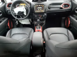 2022 Jeep Renegade Trailhawk with VIN ZACNJDC1XNPN79141, listed as a Copart auction lot 85864214 with 15,581 mi miles and Salvage Title. Bid and sale history available at DreamBid. Image 8.