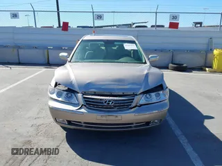 2007 Hyundai Azera SE with VIN KMHFC46F07A183646, listed as a IAAI auction lot 41705832 with 67,230 mi miles. Bid and sale history available at carsss.com. Image 6.