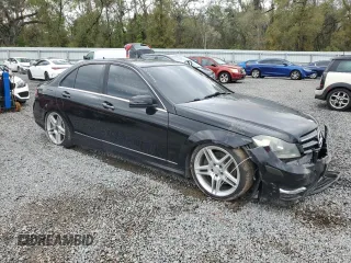 2014 Mercedes-Benz C 350 Sport with VIN WDDGF5HBXEA958358, listed as a Copart auction lot 48085305 with 154,880 mi miles and Clean Title. Bid and sale history available at DreamBid. Image 4.