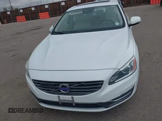 2015 Volvo S60 T5 Platinum with VIN YV1612TM2F1335209, listed as a IAAI auction lot 41722585 with 93,379 mi miles. Bid and sale history available at carsss.com. Image 6.