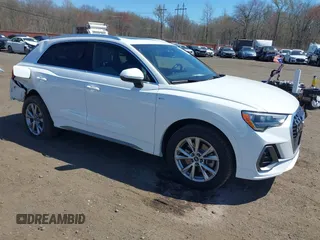 2021 Audi Q3 S line Premium z VIN WA1DECF32M1054786, wystawiony jako IAAI lot #42065278 z przebiegiem 47 615 mil mil oraz . Historia ofert i sprzedaży dostępna na DreamBid. Obrazek 1.